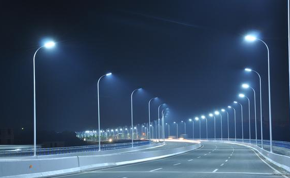 買太陽能路燈去哪呢